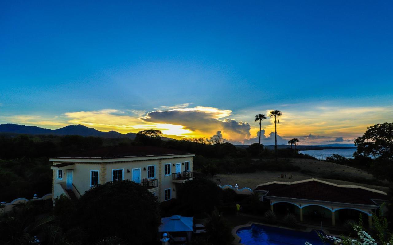 Star View Boutique Resort Dumaguete City Exteriör bild